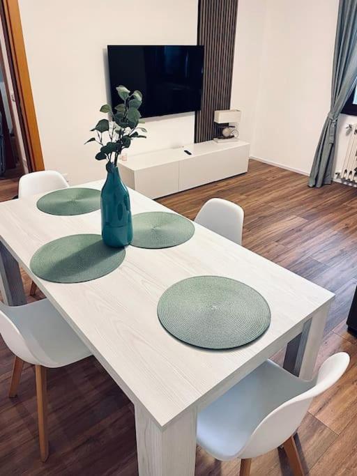 Soleo Guesthouse Monza Buitenkant foto