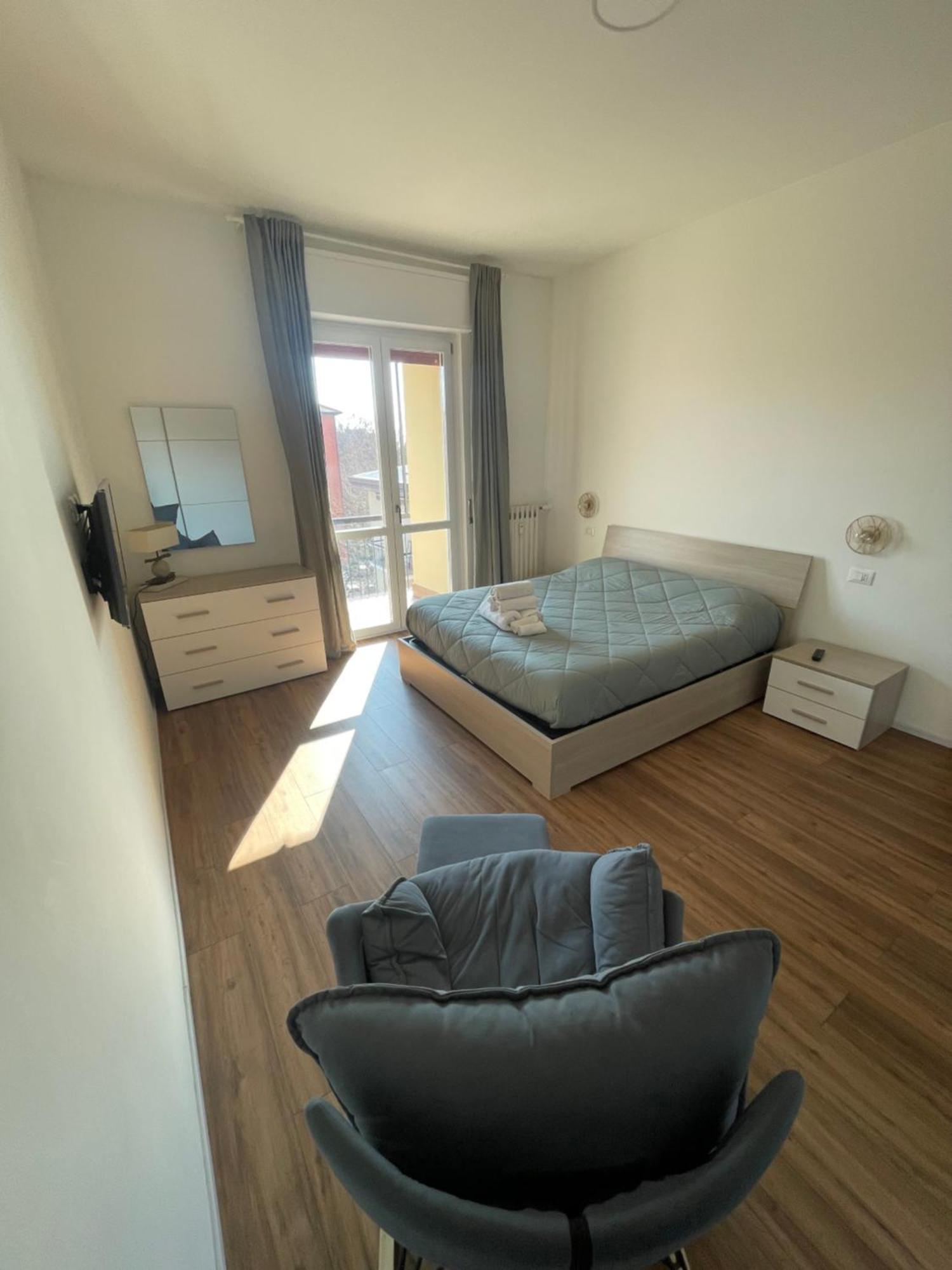 Soleo Guesthouse Monza Buitenkant foto