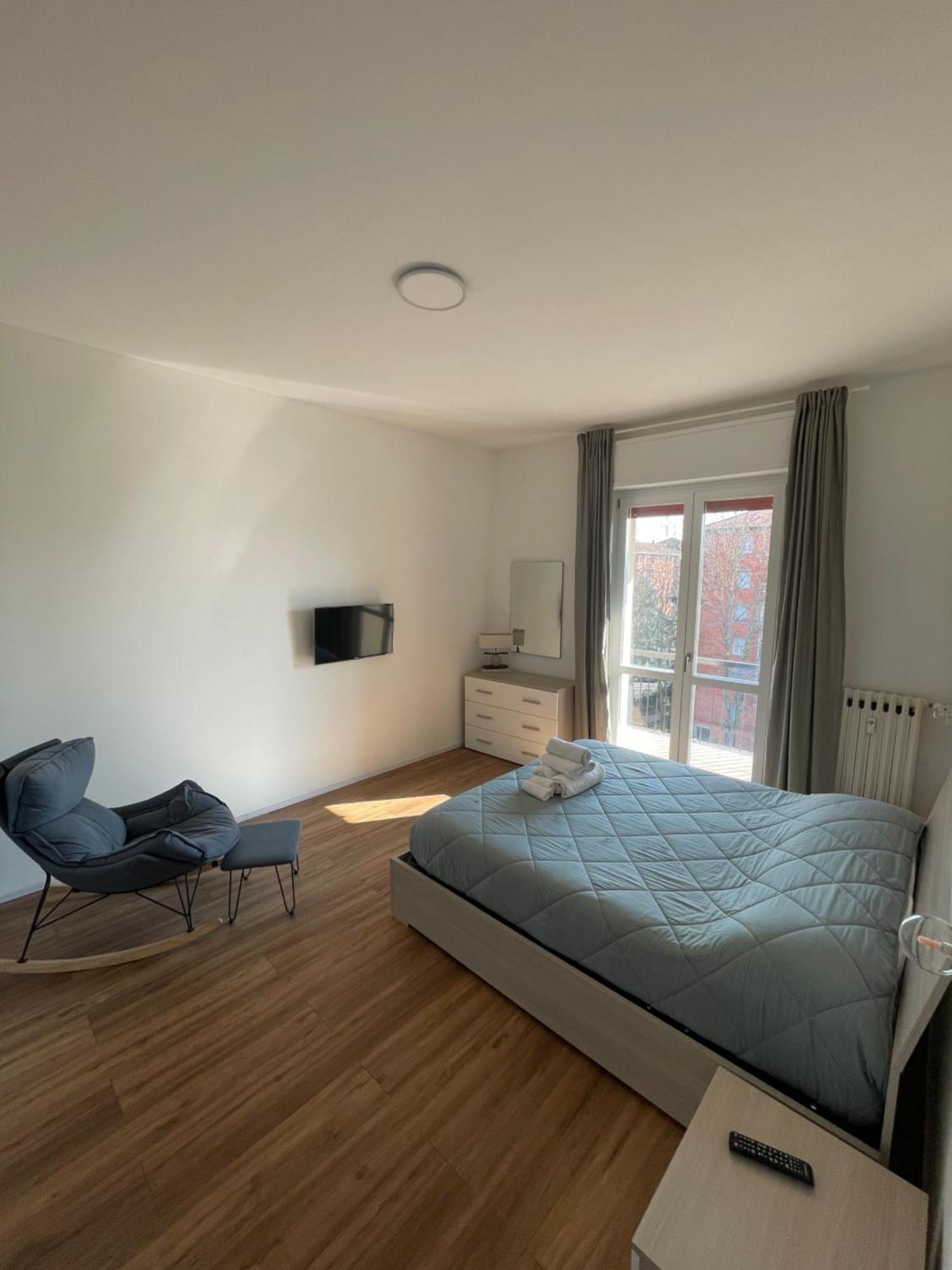 Soleo Guesthouse Monza Buitenkant foto